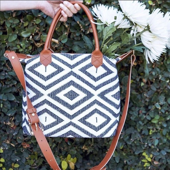 NEW TribeAlive x Box of Style  Carryall - Picture 10 of 11